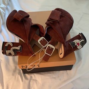 N21 Stunning Crystal Suede Sandals New With Tags